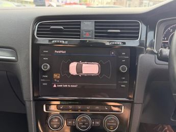 VOLKSWAGEN GOLF 2.0 TDI GTD Hatchback 5dr Diesel DSG Euro 6 (s/s) (184 ps)