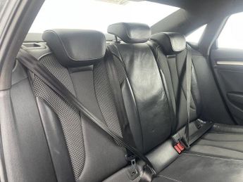 AUDI A3 2.0 TDI S line Saloon 4dr Diesel S Tronic quattro Euro 6 (s/s) (