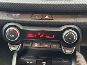 KIA RIO 1.0 T-GDi MHEV GT-Line S Hatchback 5dr Petrol Hybrid DCT Euro 6 