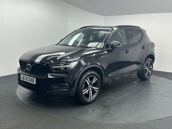 VOLVO XC40 1.5 T3 R-Design SUV 5dr Petrol Auto Euro 6 (s/s) (163 ps)