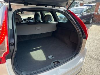 VOLVO XC60 2.4 D5 R-Design Nav SUV 5dr Diesel Auto AWD Euro 6 (s/s) (220 ps