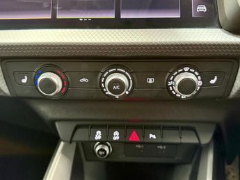 AUDI A1 1.0 TFSI 25 Sport Sportback 5dr Petrol S Tronic Euro 6 (s/s) (95