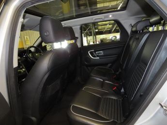 LAND ROVER DISCOVERY SPORT 2.0 TD4 HSE Dynamic Lux SUV 5dr Diesel Auto 4WD Euro 6 (s/s) (18