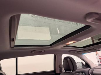 KIA SPORTAGE 2.0 CRDi KX-3 SUV 5dr Diesel Auto AWD Euro 5 (134 bhp)