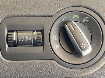 VOLKSWAGEN POLO 1.4 Match Edition Hatchback 5dr Petrol DSG Euro 5 (85 ps)