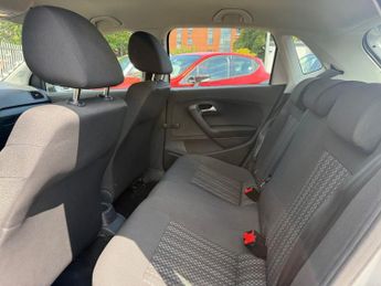 VOLKSWAGEN POLO 1.4 TDI BlueMotion Trendline - LHD