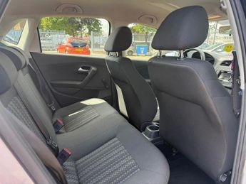 VOLKSWAGEN POLO 1.4 TDI BlueMotion Trendline - LHD