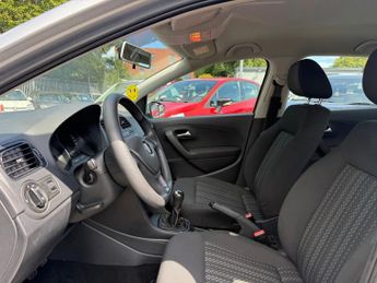 VOLKSWAGEN POLO 1.4 TDI BlueMotion Trendline - LHD
