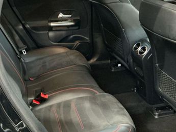 MERCEDES-BENZ EQA EQA 250 66.5kWh AMG Line SUV 5dr Electric Auto (190 ps)