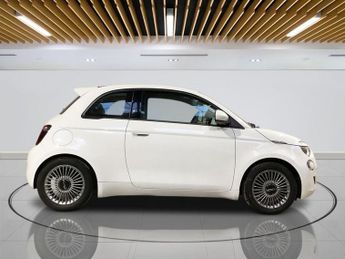 FIAT 500E 42kWh Icon Hatchback 3dr Electric Auto (118 ps)