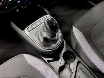 HYUNDAI I10 1.2 Advance Hatchback 5dr Petrol Auto Euro 6 (s/s) (79 ps)