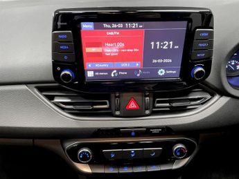 HYUNDAI I30 1.0 T-GDi MHEV SE Connect Hatchback 5dr Petrol Hybrid DCT Euro 6