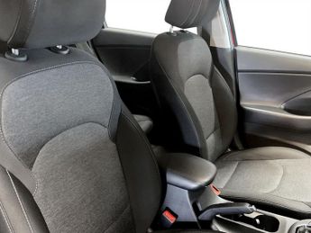 HYUNDAI I30 1.0 T-GDi MHEV SE Connect Hatchback 5dr Petrol Hybrid DCT Euro 6