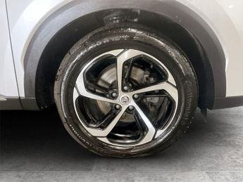 MG MG HS 1.5 T-GDI Trophy SUV 5dr Petrol DCT Euro 6 (s/s) (162 ps)