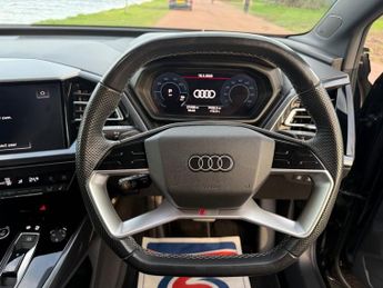 AUDI Q4 E-TRON 50 Black Edition Sportback 5dr Electric Auto quattro 82kWh (299 