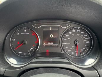 AUDI A3 1.6 TDI Sport Saloon 4dr Diesel S Tronic Euro 6 (s/s) (Nav) (110