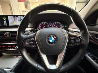 BMW 6 SERIES GRAN TURISMO 3.0 640i SE GT 5dr Petrol Auto xDrive Euro 6 (s/s) (340 ps)