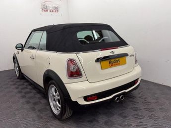MINI HATCH COOPER 1.6L 2d  AUTO  184 BHP