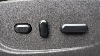 FORD KUGA 2.0 TDCi EcoBlue Titanium X Edition SUV 5dr Diesel Powershift Eu