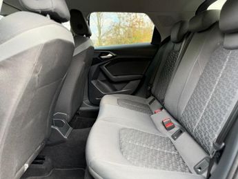 AUDI A1 1.0 TFSI 30 Sport Sportback 5dr Petrol S Tronic Euro 6 (s/s) (11