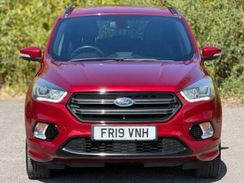 FORD KUGA 2.0 TDCi ST-Line SUV 5dr Diesel Powershift Euro 6 (120 ps)