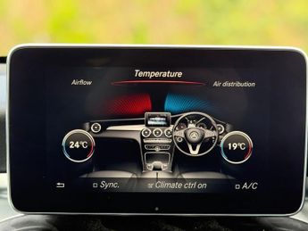 MERCEDES-BENZ GLC 2.0 GLC250 AMG Line (Premium Plus) Coupe 5dr Petrol G-Tronic+ 4M