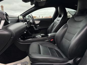 MERCEDES-BENZ CLA 1.3 CLA200 AMG Line Coupe 4dr Petrol 7G-DCT Euro 6 (s/s) (163 ps
