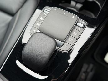 MERCEDES-BENZ CLA 1.3 CLA200 AMG Line Coupe 4dr Petrol 7G-DCT Euro 6 (s/s) (163 ps