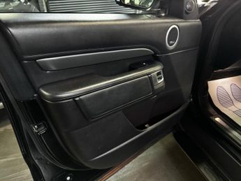 LAND ROVER DISCOVERY 5 3.0 TD V6 HSE Luxury SUV 5dr Diesel Auto 4WD Euro 6 (s/s) (258 p