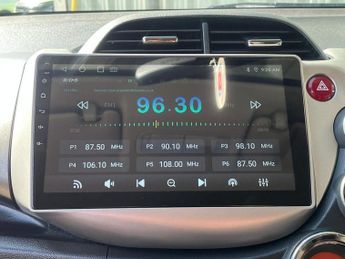 HONDA JAZZ 1.4 i-VTEC ES Hatchback 5dr Petrol CVT Euro 5 (99 ps)