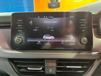SKODA SCALA 1.0 TSI SE Hatchback 5dr Petrol DSG Euro 6 (s/s) (115 ps)