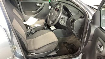 VAUXHALL CORSA 1.2i 16v Breeze Hatchback 5dr Petrol Manual (a/c) (139 g/km, 79 