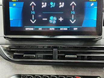 PEUGEOT 3008 1.6 13.2kWh GT SUV 5dr Petrol Plug-in Hybrid e-EAT Euro 6 (s/s) 