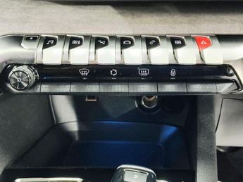 PEUGEOT 3008 1.6 13.2kWh GT SUV 5dr Petrol Plug-in Hybrid e-EAT Euro 6 (s/s) 