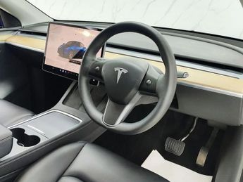 TESLA MODEL Y (Dual Motor) Long Range SUV 5dr Electric Auto 4WDE (384 bhp)