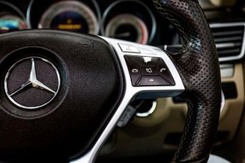 MERCEDES-BENZ E-CLASS 2.1 E220 CDI AMG Sport Cabriolet 2dr Diesel G-Tronic+ Euro 5 (s/