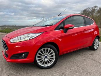 FORD FIESTA 1.6 Titanium Hatchback 3dr Petrol Powershift Euro 5 (105 ps)