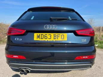 AUDI Q3 2.0 TDI S line SUV 5dr Diesel S Tronic quattro Euro 5 (s/s) (177