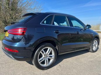 AUDI Q3 2.0 TDI S line SUV 5dr Diesel S Tronic quattro Euro 5 (s/s) (177
