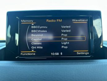 AUDI Q3 2.0 TDI S line SUV 5dr Diesel S Tronic quattro Euro 5 (s/s) (177