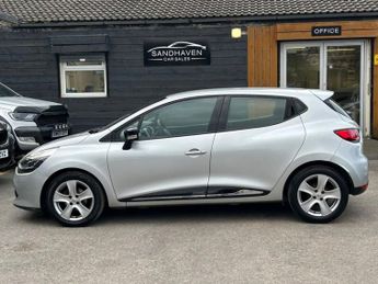 RENAULT CLIO 1.2 16V Dynamique MediaNav Hatchback 5dr Petrol Manual Euro 5 (7