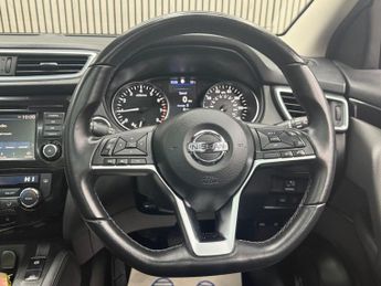 NISSAN QASHQAI 1.3 DIG-T N-Connecta SUV 5dr Petrol DCT Auto Euro 6 (s/s) (160 p
