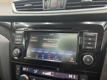 NISSAN QASHQAI 1.3 DIG-T N-Connecta SUV 5dr Petrol DCT Auto Euro 6 (s/s) (160 p