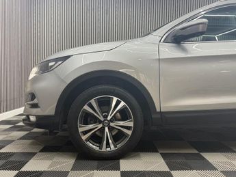 NISSAN QASHQAI 1.3 DIG-T N-Connecta SUV 5dr Petrol DCT Auto Euro 6 (s/s) (160 p