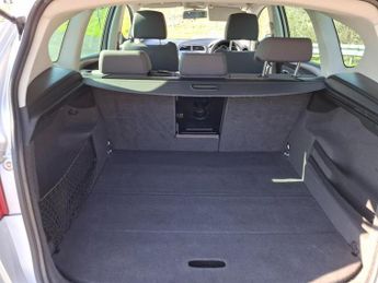 SEAT ALTEA XL 1.6 TDI CR SE MPV 5dr Diesel DSG 7 Spd Euro 5 (105 ps)