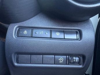 NISSAN JUKE 1.0 DIG-T Tekna SUV 5dr Petrol DCT Auto Euro 6 (s/s) (114 ps)