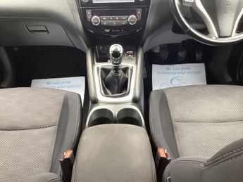 NISSAN QASHQAI 1.2 DIG-T N-Connecta SUV 5dr Petrol Manual 2WD Euro 6 (s/s) (115