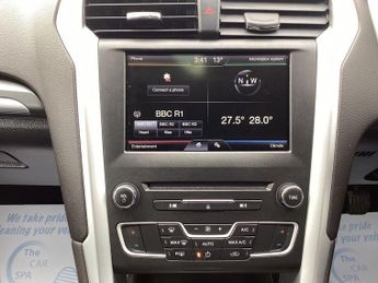 FORD MONDEO 1.5 TDCi ECOnetic Style Estate 5dr Diesel Manual Euro 6 (s/s) (1