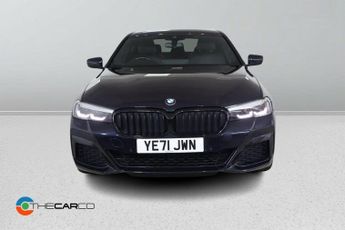 BMW 5 SERIES 3.0 530d MHT M Sport Saloon 4dr Diesel Hybrid Steptronic xDrive 