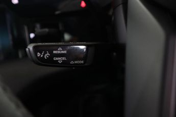 PORSCHE TAYCAN Performance Plus 93.4kWh 4S Saloon 4dr Electric Auto 4WD (11kW C